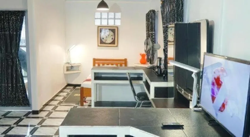 Sunset Curly Bay Hotel & Resort