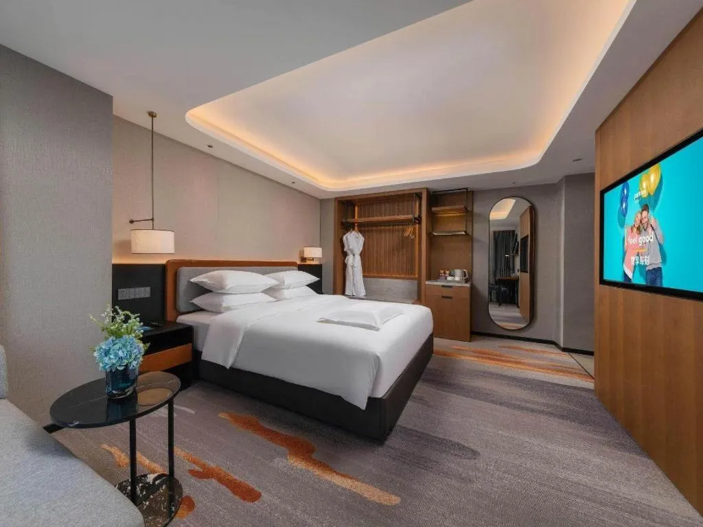 Bed in Park Inn Guangzhou Railway Station Yuexiu International Convention Center