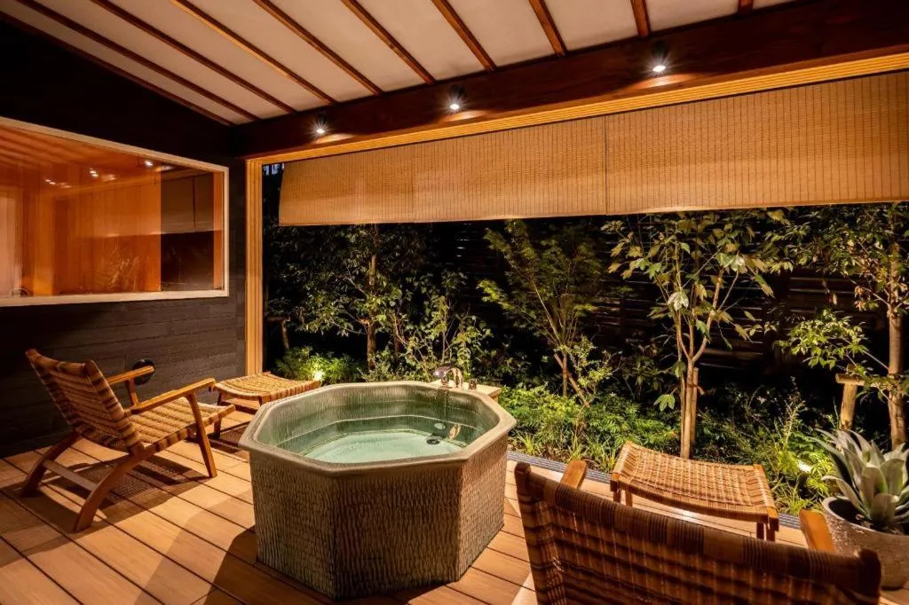 AWAUMI Fujikawaguchiko Resort