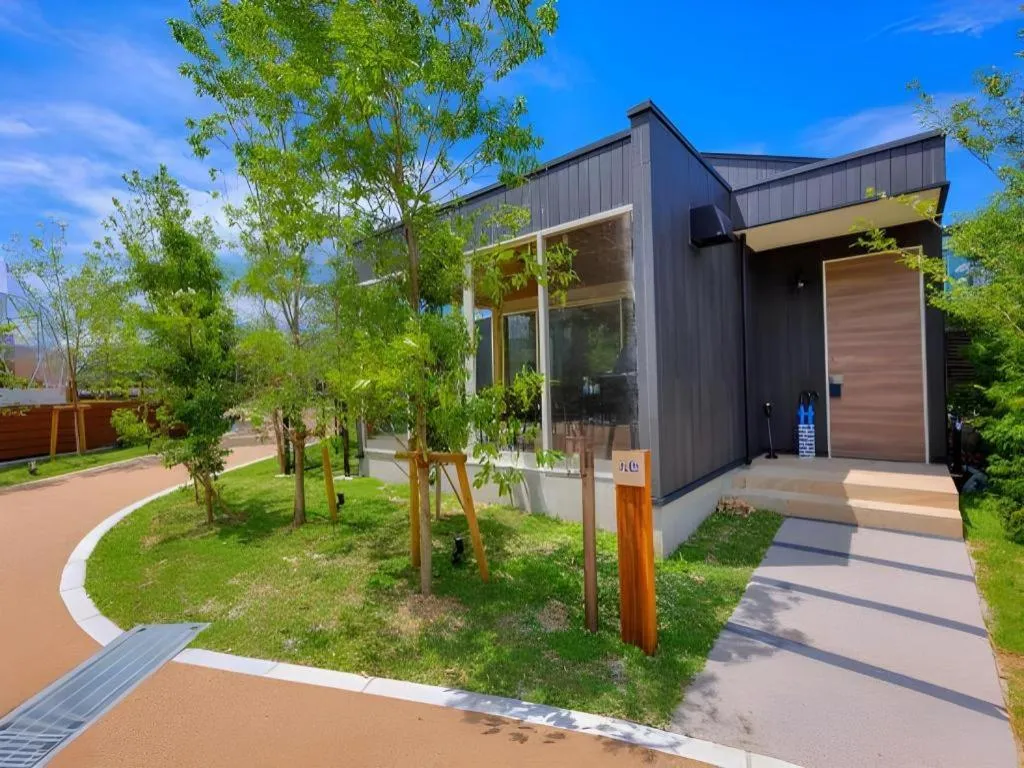 AWAUMI Fujikawaguchiko Resort