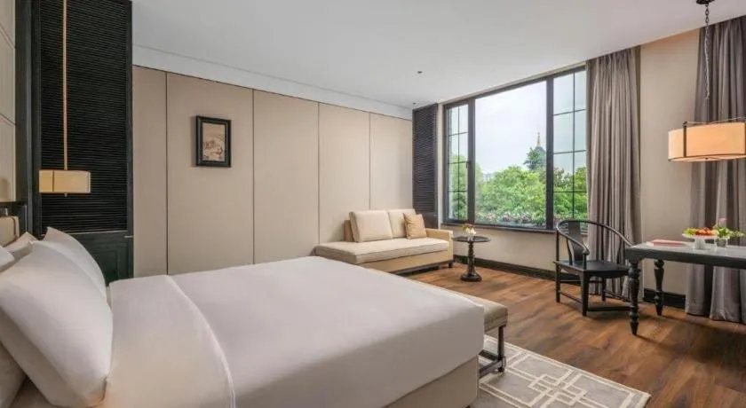 Blossom House Huaian Yumatou Yushou Lane