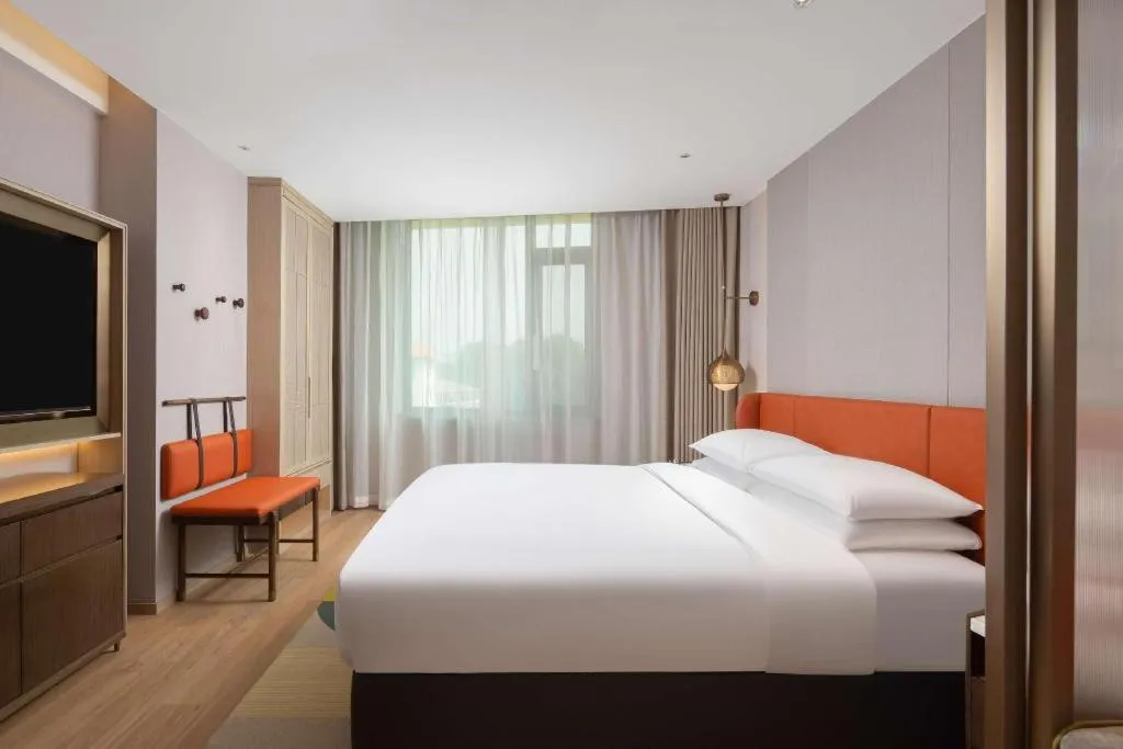 Bed in Home2 Suites by Hilton Xishuangbanna