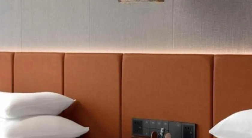 Bed in Home2 Suites by Hilton Xishuangbanna