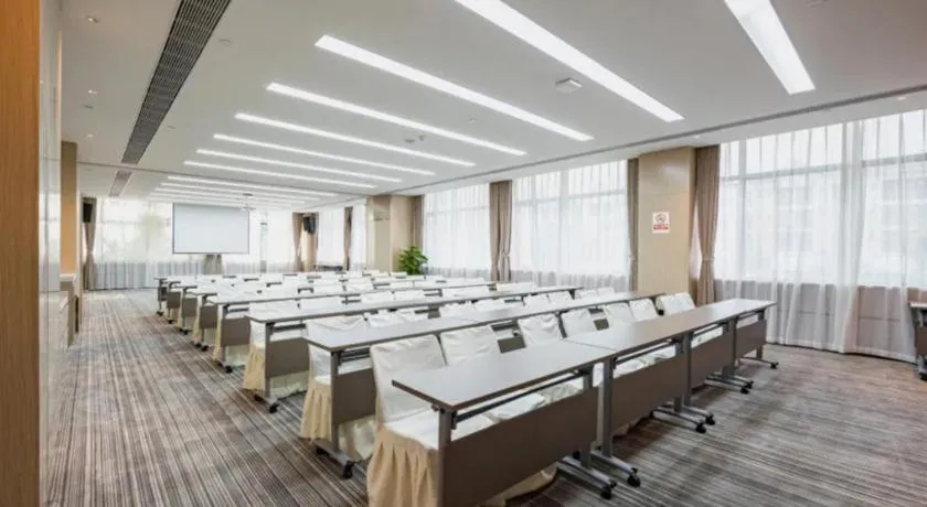 Home2 Suites by Hilton Xishuangbanna