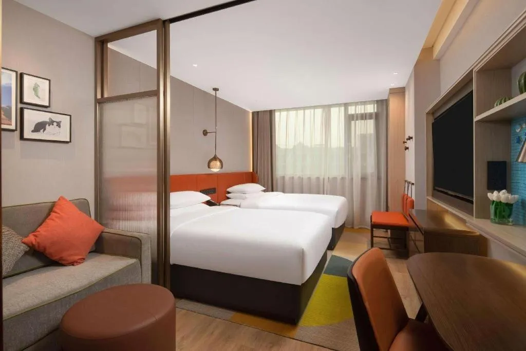 Bed in Home2 Suites by Hilton Xishuangbanna