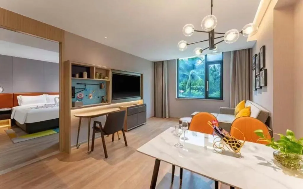 Bed in Home2 Suites by Hilton Xishuangbanna