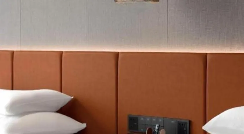 Bed in Home2 Suites by Hilton Xishuangbanna