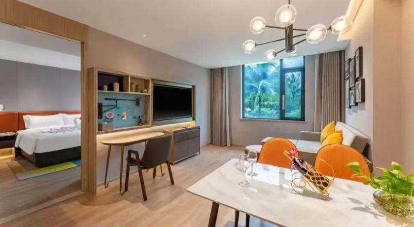 Bed in Home2 Suites by Hilton Xishuangbanna