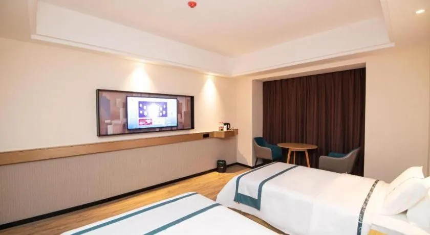 Bed in City Comfort Inn Changsha Sifangping University of National Defense Science and Technology