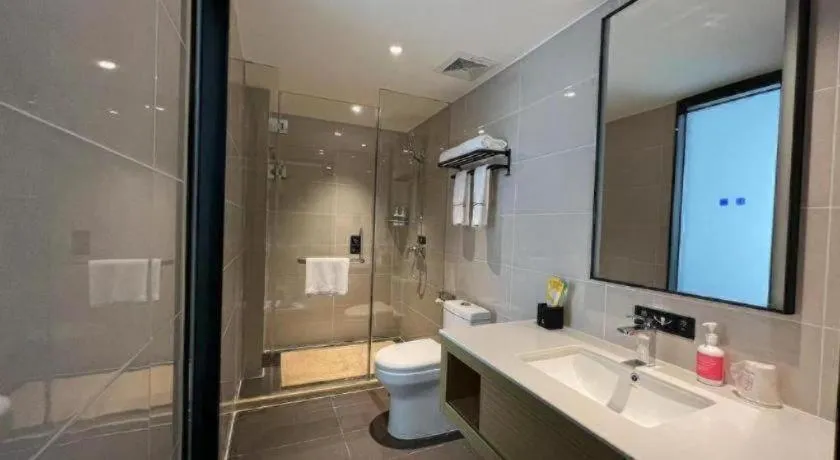 City Comfort Inn Wuhan Yangtze River Bridge Yellow Crane Tower