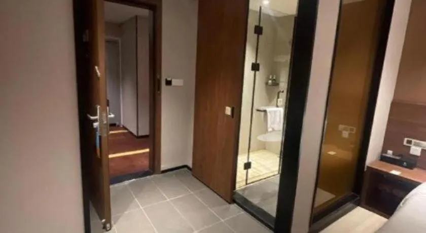 JTOUR Inn Wuhan Textile University