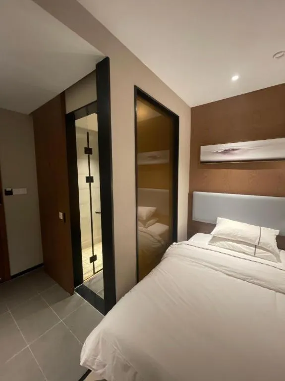 Bed in JTOUR Inn Wuhan Textile University