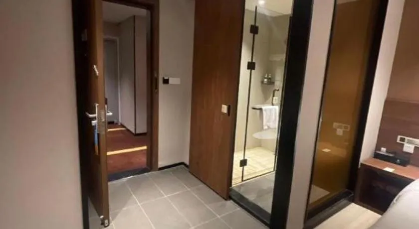 JTOUR Inn Wuhan Textile University