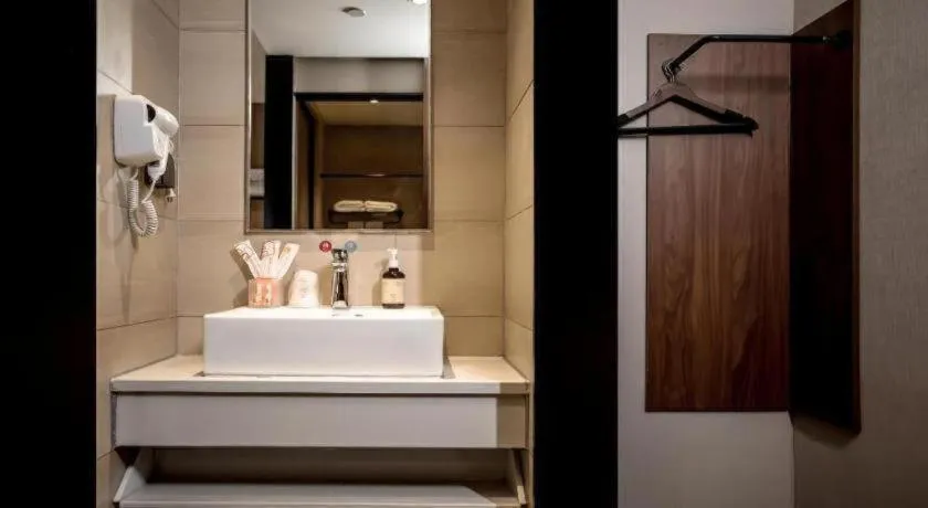 JTOUR Inn Wuhan Textile University