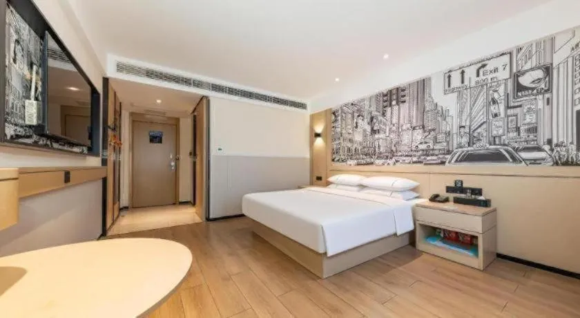 Bed in City Comfort Inn Qianjiang Government