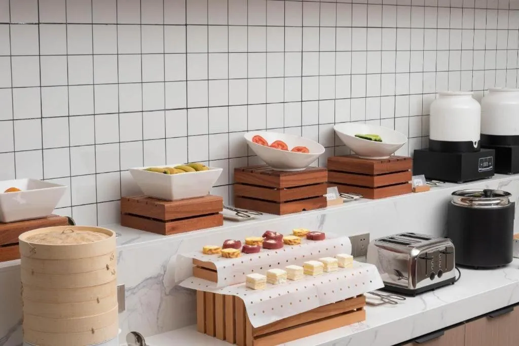 Borrman Hotel Zhanjiang Jinshawan Chikan Republic of China Style Street