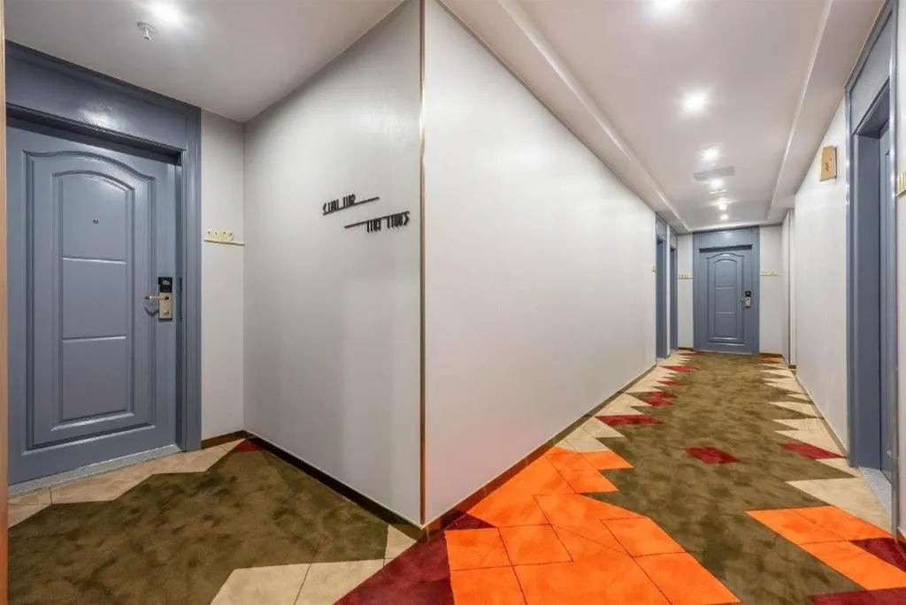 Borrman Hotel Zhanjiang Jinshawan Chikan Republic of China Style Street