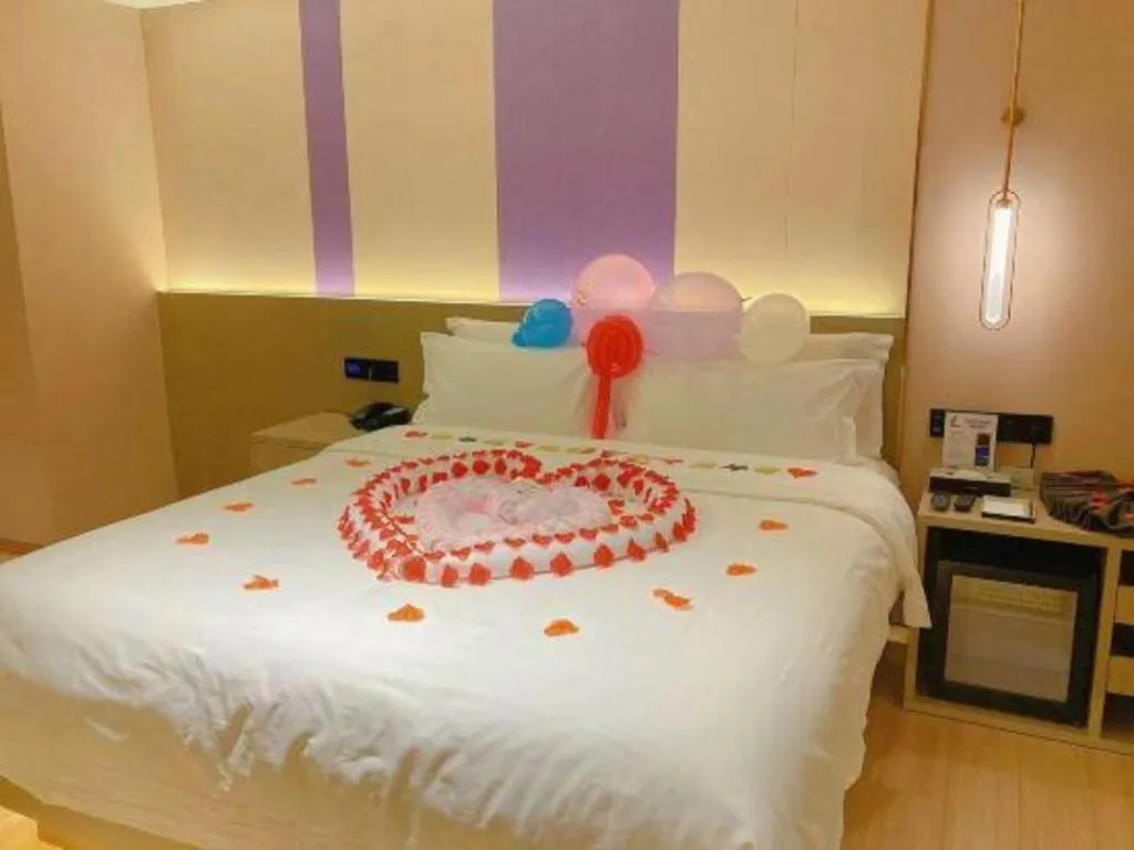 Bed in Borrman Hotel Zhongshan Lihe Plaza