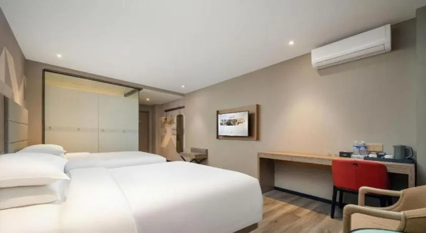 Bed in Borrman Hotel Zhongshan Lihe Plaza