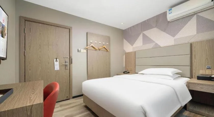 Bed in Borrman Hotel Zhongshan Lihe Plaza