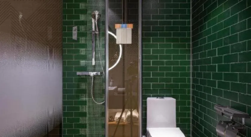 Borrman Hotel Beijing Guomao Jinsong Metro Station