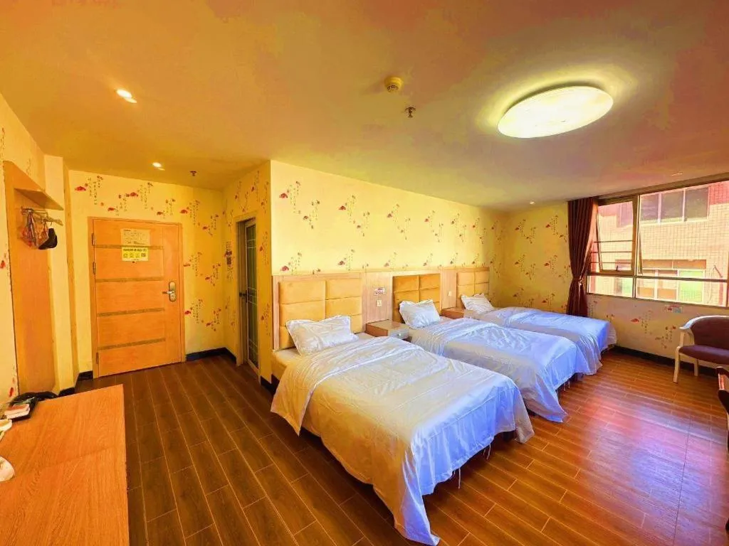 Bed in Borrman Hotel Lipu Central Plaza