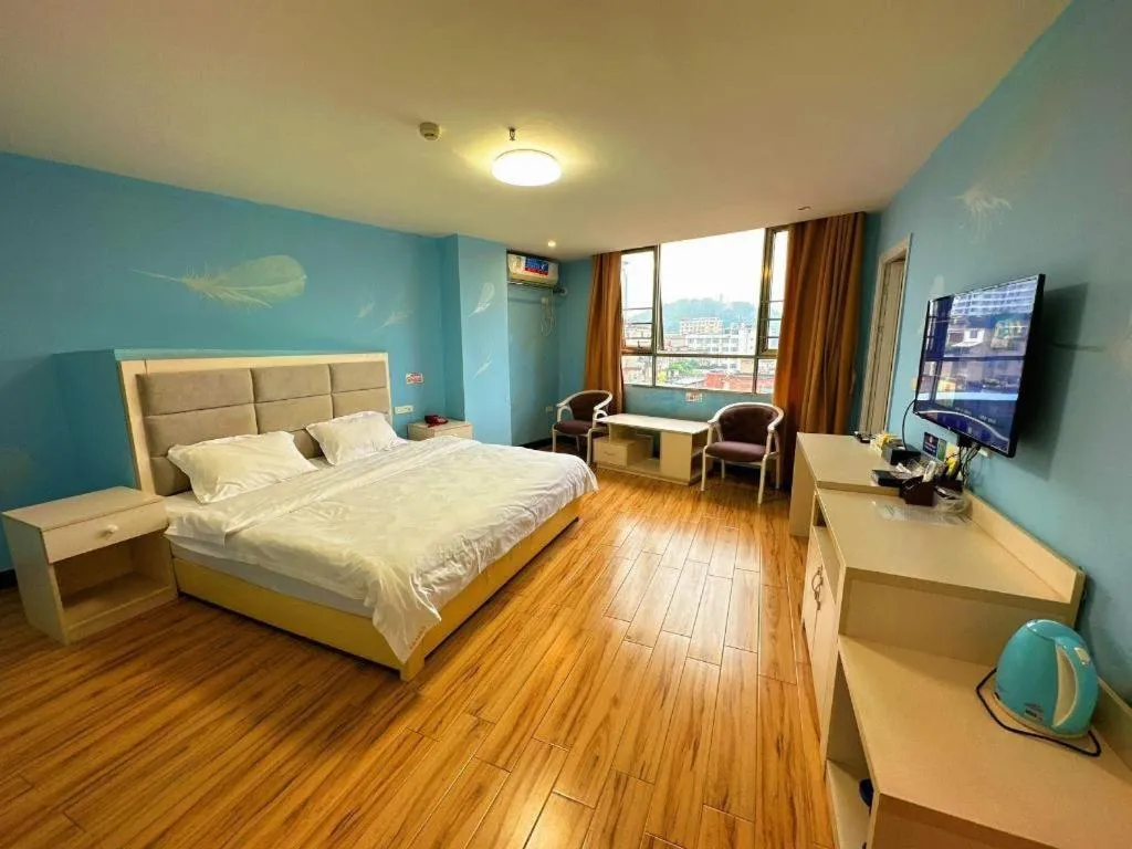 Bed in Borrman Hotel Lipu Central Plaza