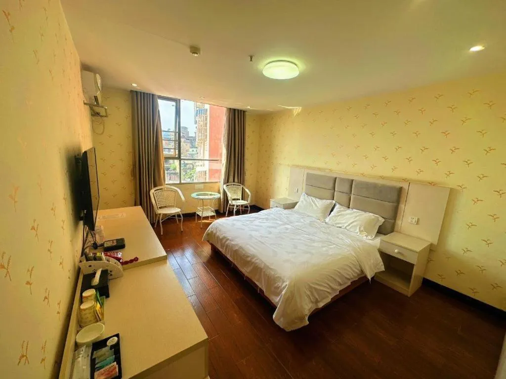 Bed in Borrman Hotel Lipu Central Plaza