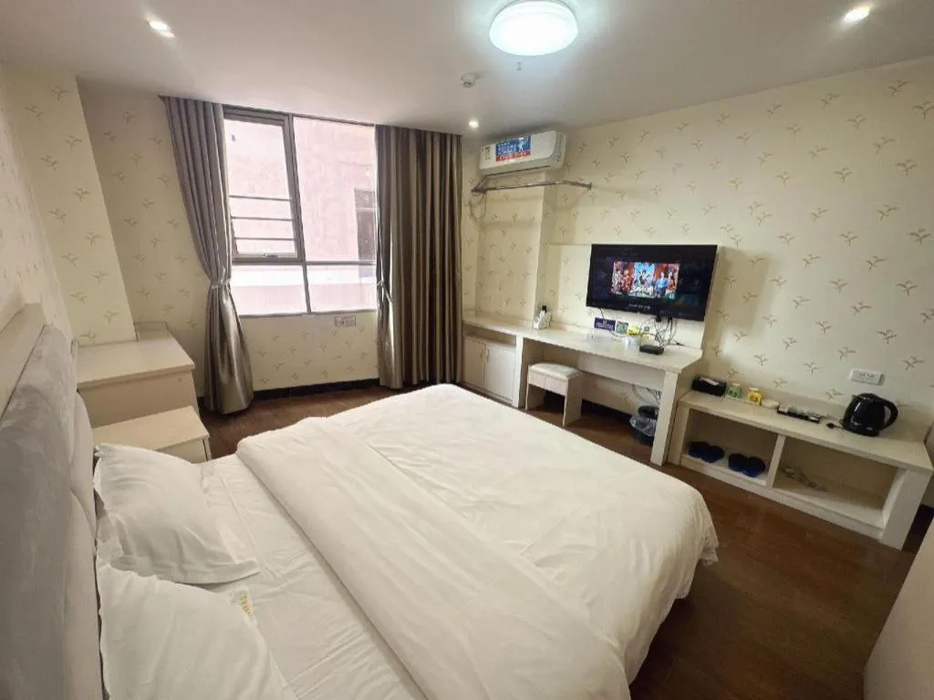 Bed in Borrman Hotel Lipu Central Plaza