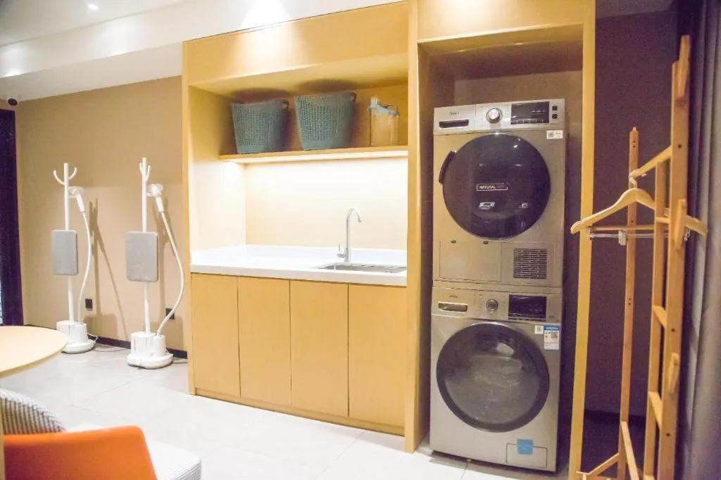 City Comfort Inn Badong Passenger Transport Center