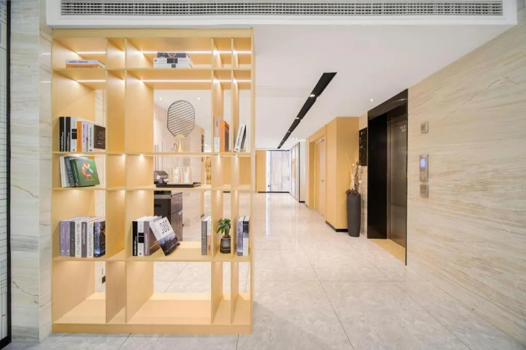 City Comfort Inn Badong Passenger Transport Center