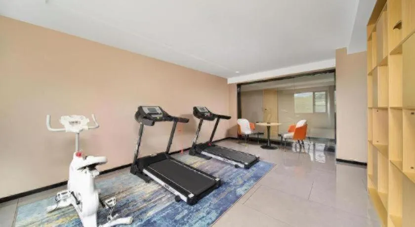 City Comfort Inn Badong Passenger Transport Center