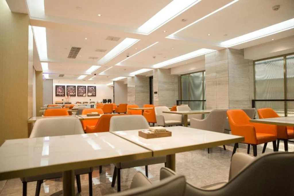 City Comfort Inn Badong Passenger Transport Center