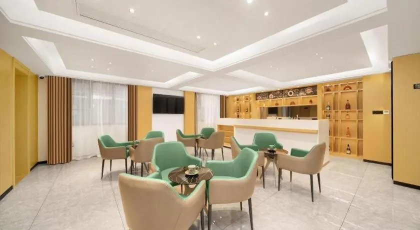 City Comfort Inn Badong Passenger Transport Center