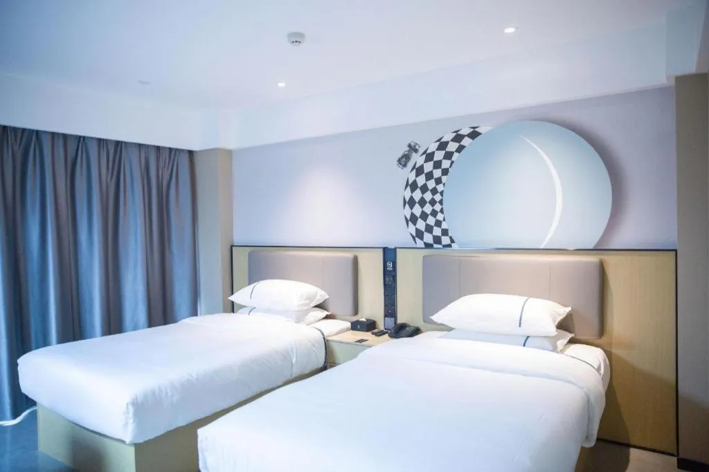 Bed in City Comfort Inn Badong Passenger Transport Center