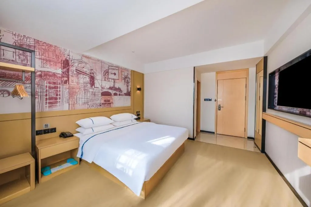 Bed in City Comfort Inn Huize Ancient City