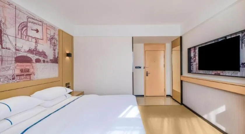 Bed in City Comfort Inn Huize Ancient City