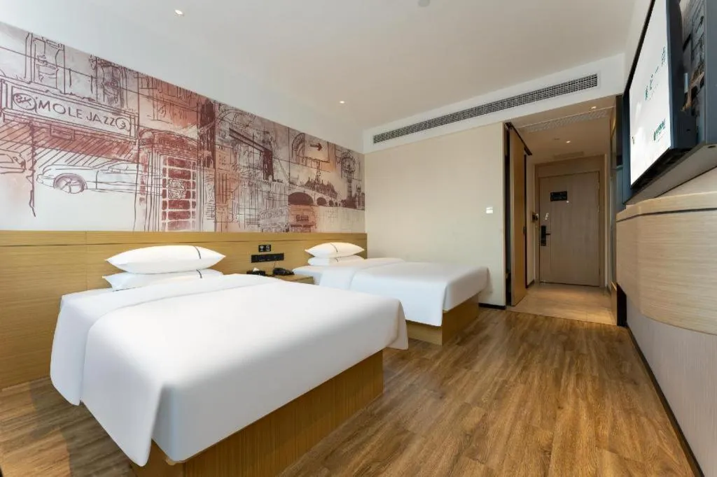 Bed in City Comfort Inn Wuhan Dongxihu Tianyuan Avenue