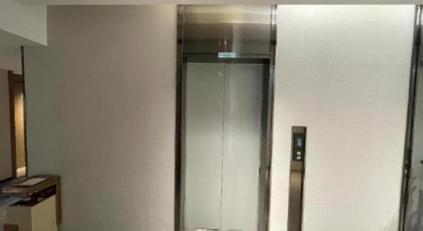 Echarm Hotel Wuhan Keting Polar Ocean World