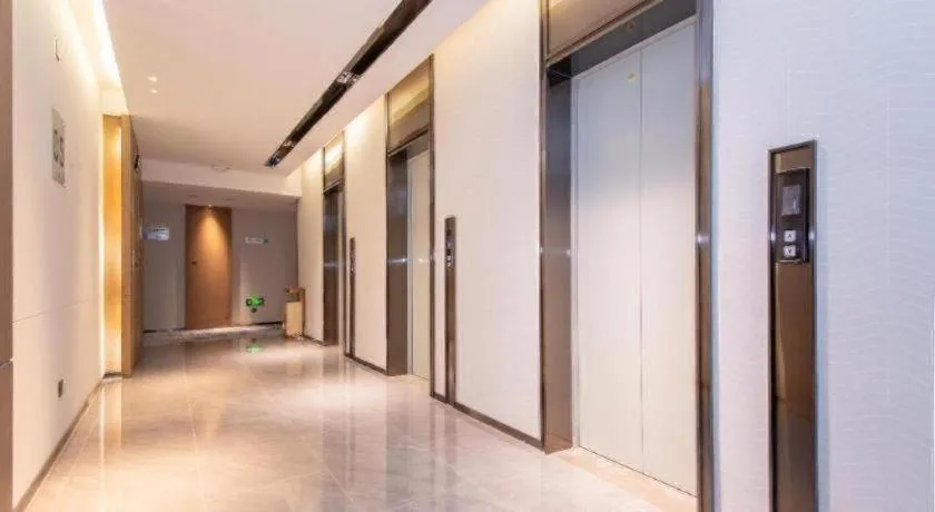 Echarm Hotel Wuhan Keting Polar Ocean World