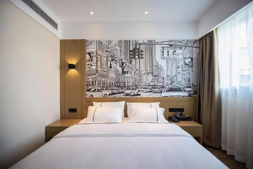 Bed in City Comfort Inn Ezhou Wuyue Plaza