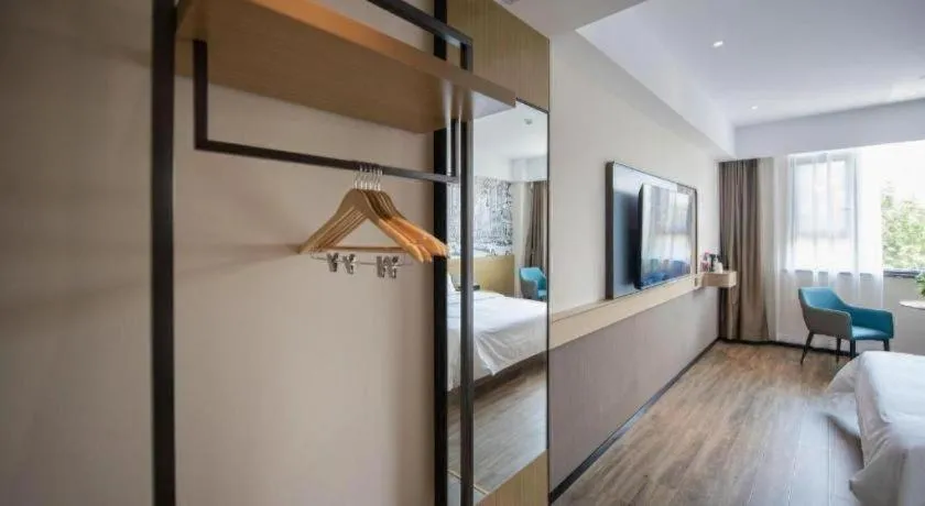 Bed in City Comfort Inn Ezhou Wuyue Plaza