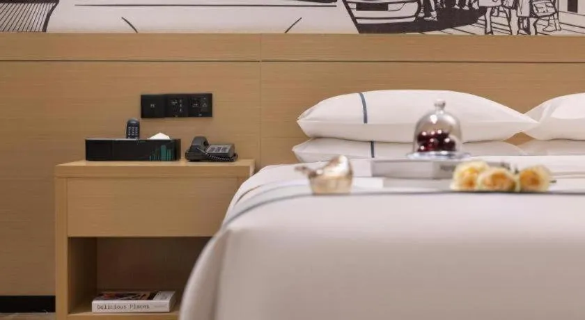 Bed in City Comfort Inn Yichang Zigui Three Gorges Dam Binhu