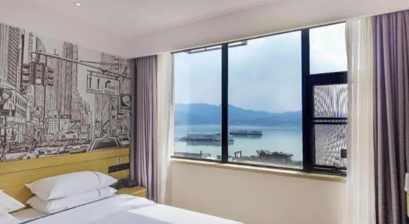Bed in City Comfort Inn Yichang Zigui Three Gorges Dam Binhu