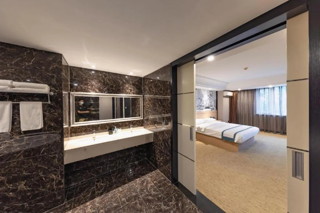 Bed in City Comfort Inn Beijing Capital Airport Shunyi Metro Station