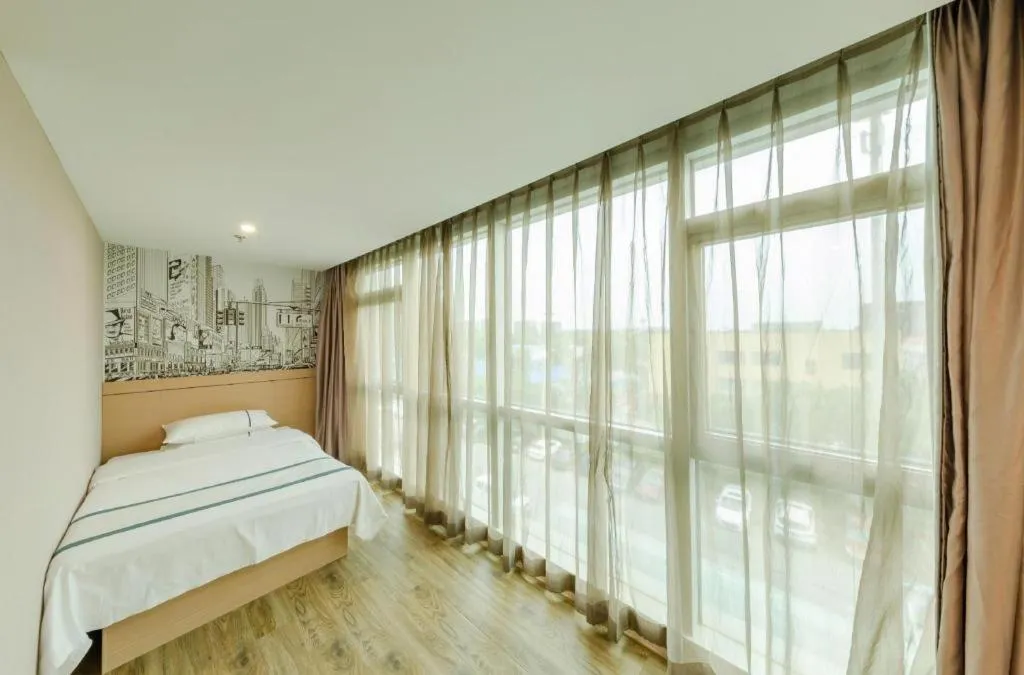 Bed in City Comfort Inn Beijing Capital Airport Shunyi Metro Station