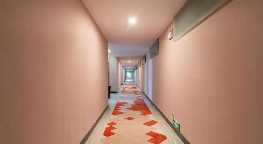 Borrman Hotel Guangzhou Xinshi Baixin Plaza Qifu Road