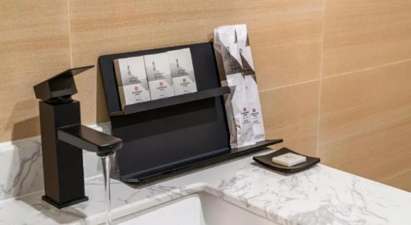 Borrman Hotel Guangzhou Xinshi Baixin Plaza Qifu Road