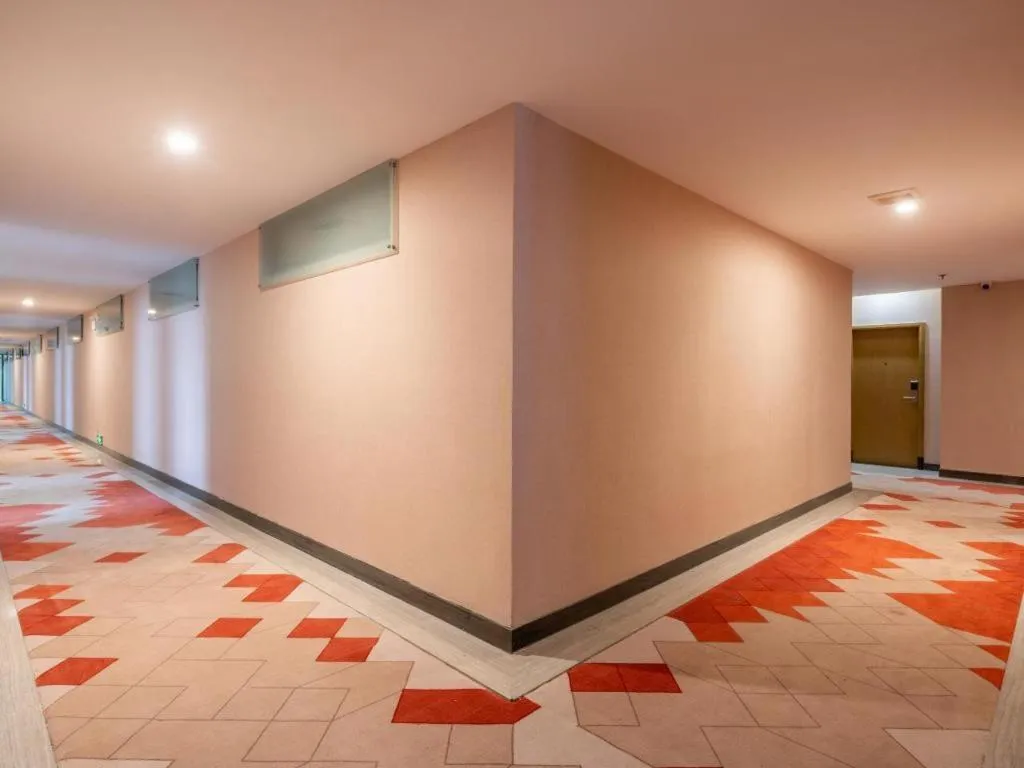 Borrman Hotel Guangzhou Xinshi Baixin Plaza Qifu Road