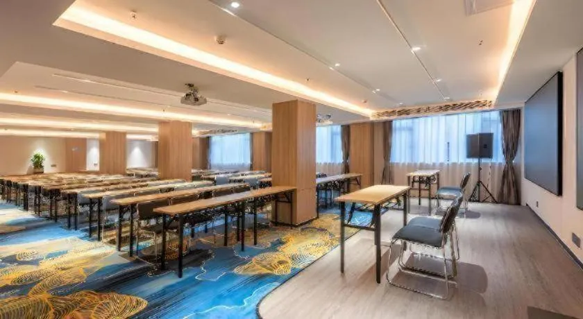 Echarm Hotel Guangzhou North Station Cultural Tourism City